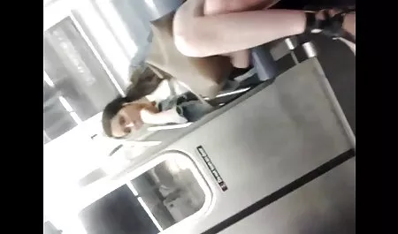 دختر شو رقص سکسی خارج از منزل fucks در دو دختر به نوبه خود